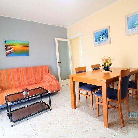 Neptuno Con Vistas Al Mar Apartment Salou Luaran gambar